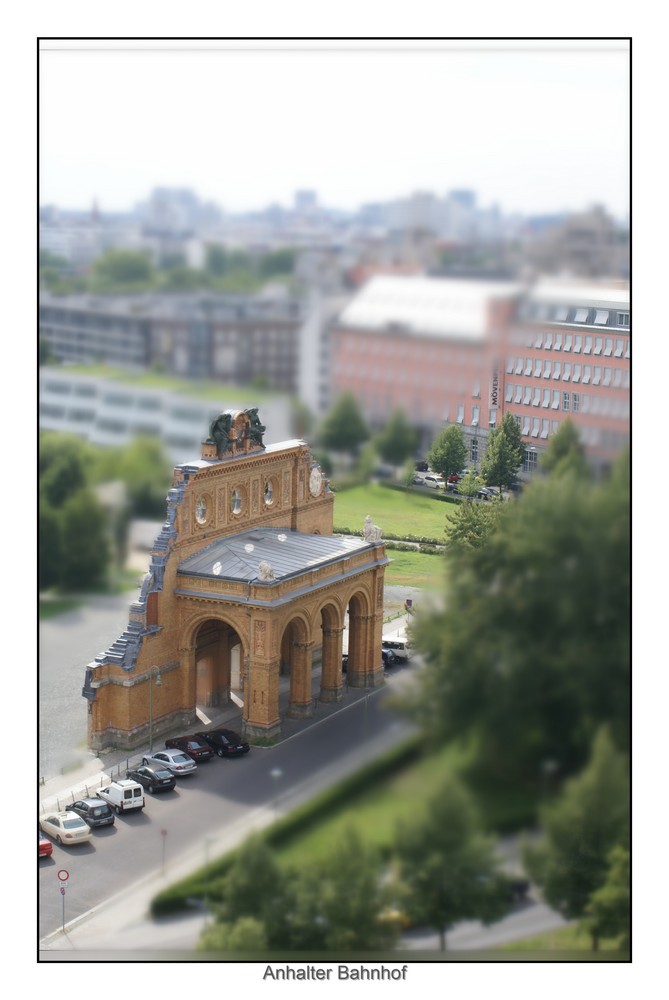 Anhalter Bahnhof