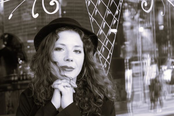 Anika ist gespannt auf seinen Vorschlag