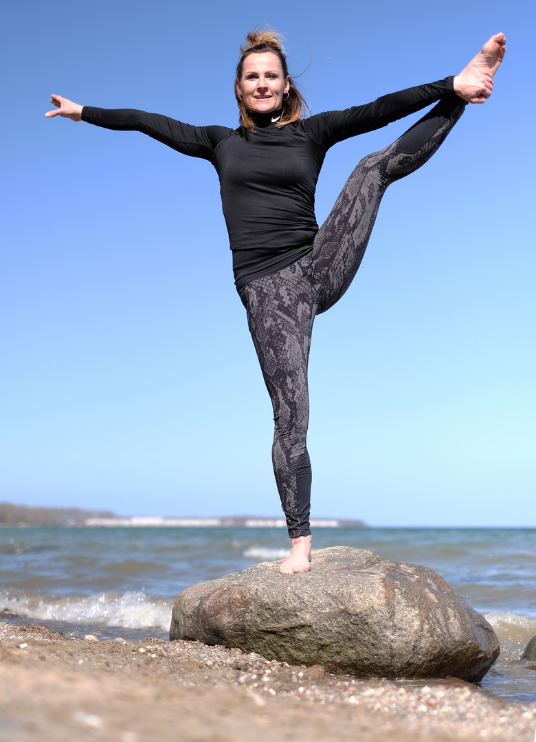 Anja beim Yoga