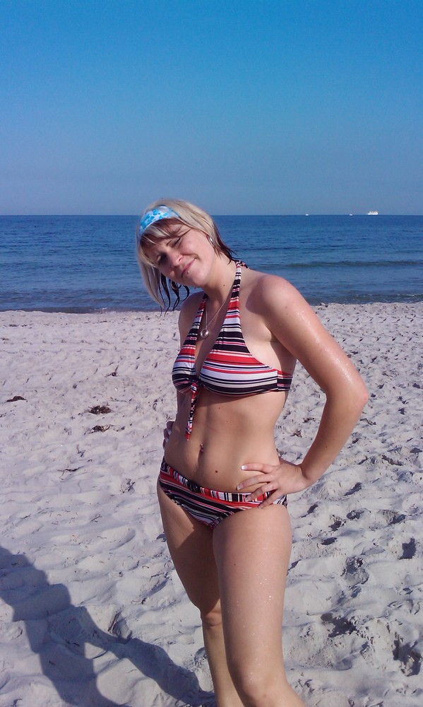 Anja Kirschig mit Sonne, Strand und Meer
