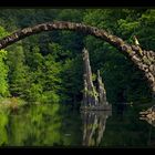 Anja läuft über die Brücke