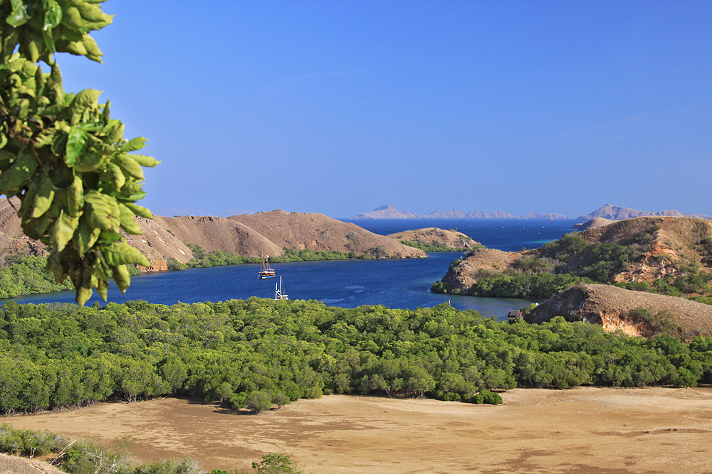 Ankern vor Rinca Island Komodo NP