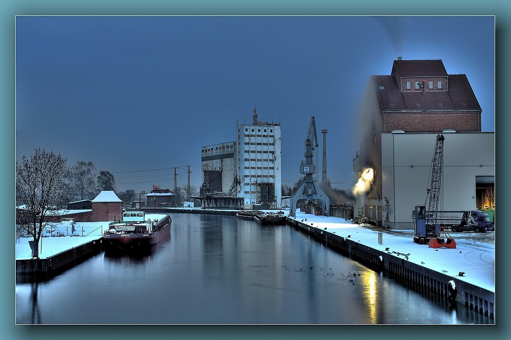 Anklamer Hafen am späten Abend