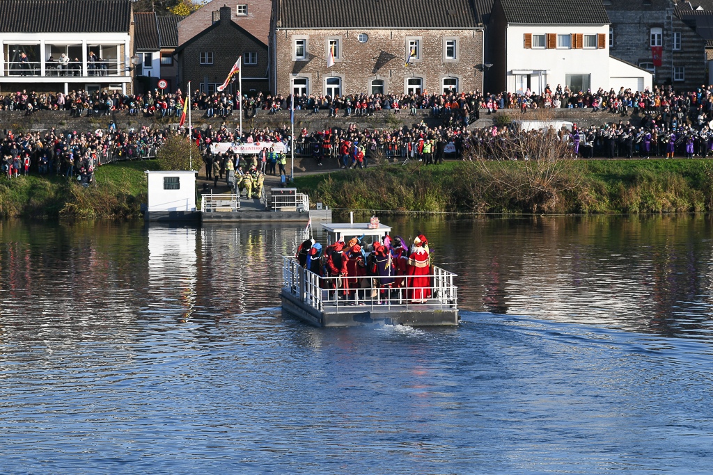 Ankunft Sankt Nikolaus in Eijsden (NL)