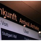 Ankunftstafel am Hauptbahnhof