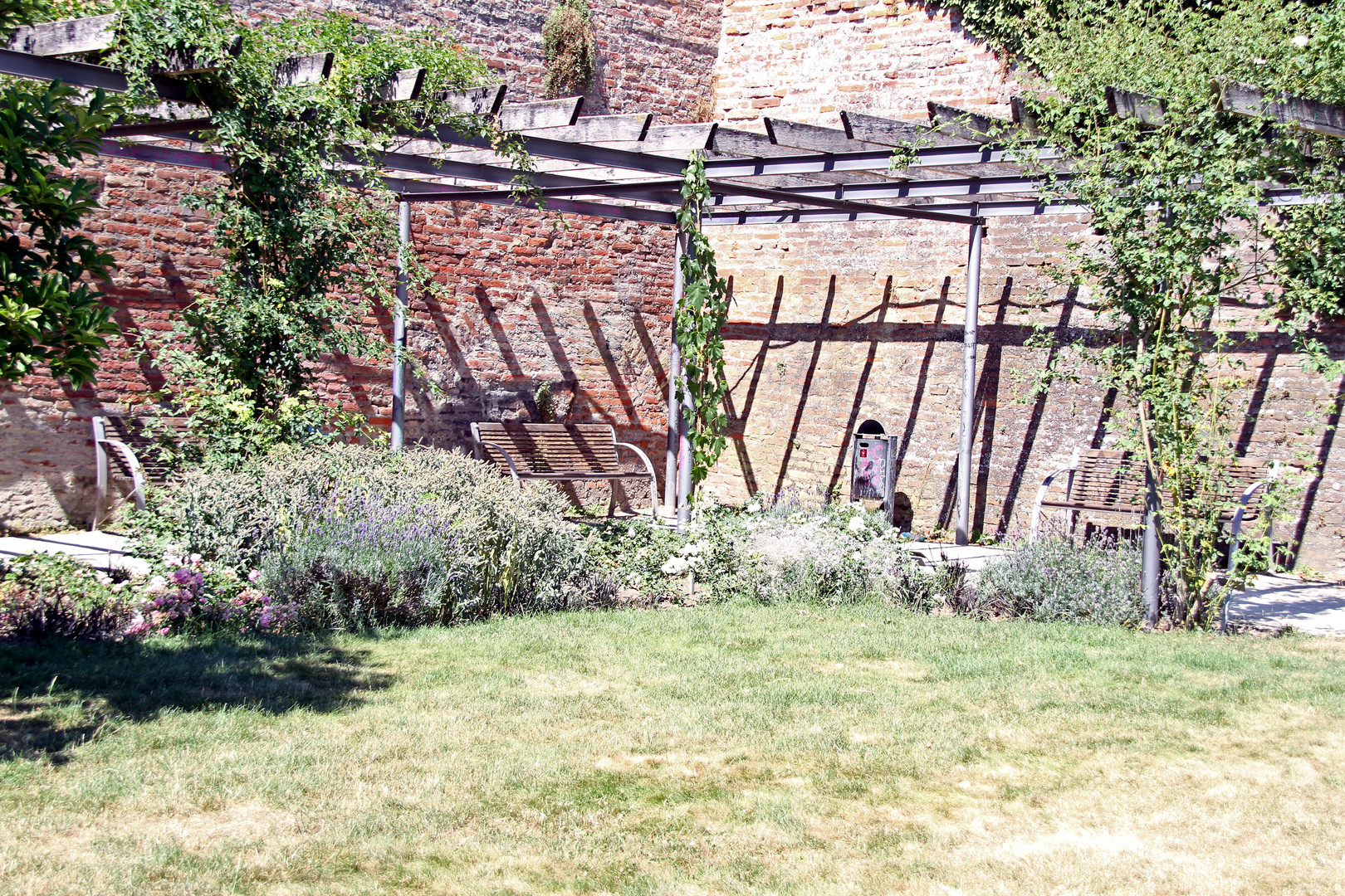 Anlage vom Rosengarten in Ulm