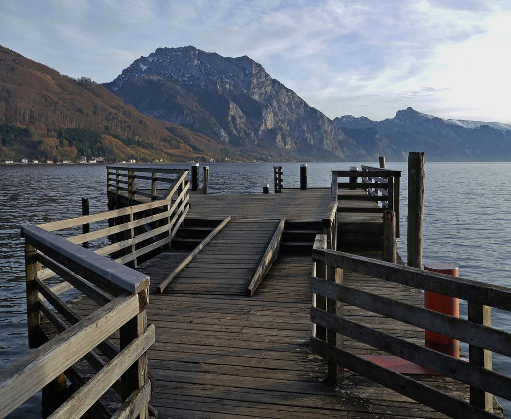 Anlegebrücke ...