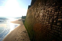 Anlegerruine Prora am Strand