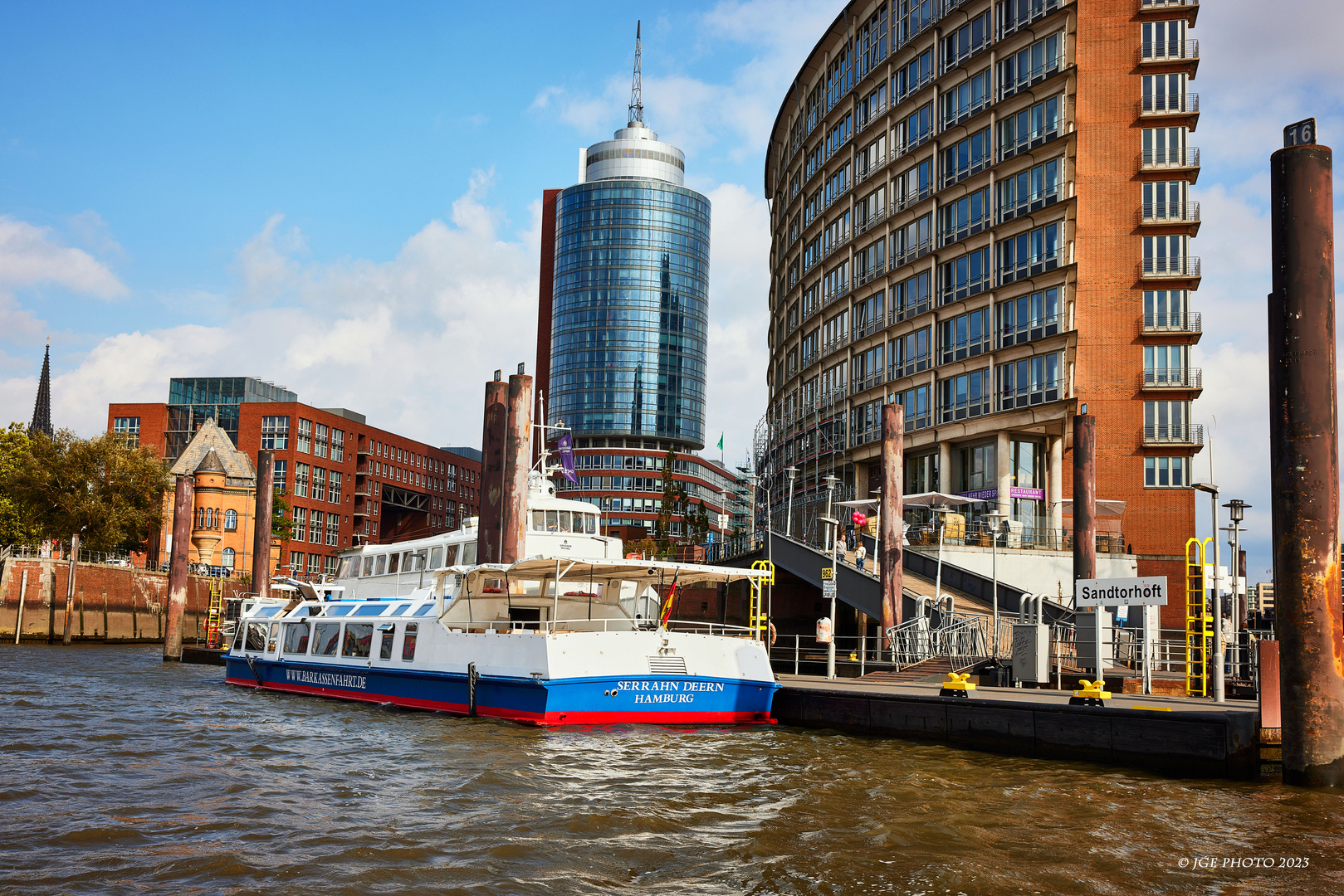 Anlegestelle Sandtorhöft (Speicherstadt)