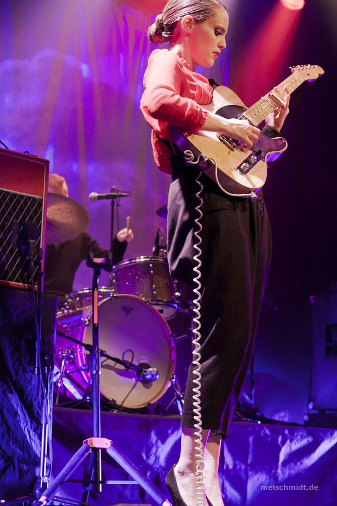 Anna Calvi Kaufleuten Zürich (Pic 1)