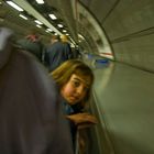 Anna en el metro de Londres