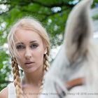 Anna Mercy mit Pferd