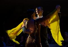 Anna Zudilina&Fedor Isaev beim Standardtanz (Slow Fox)