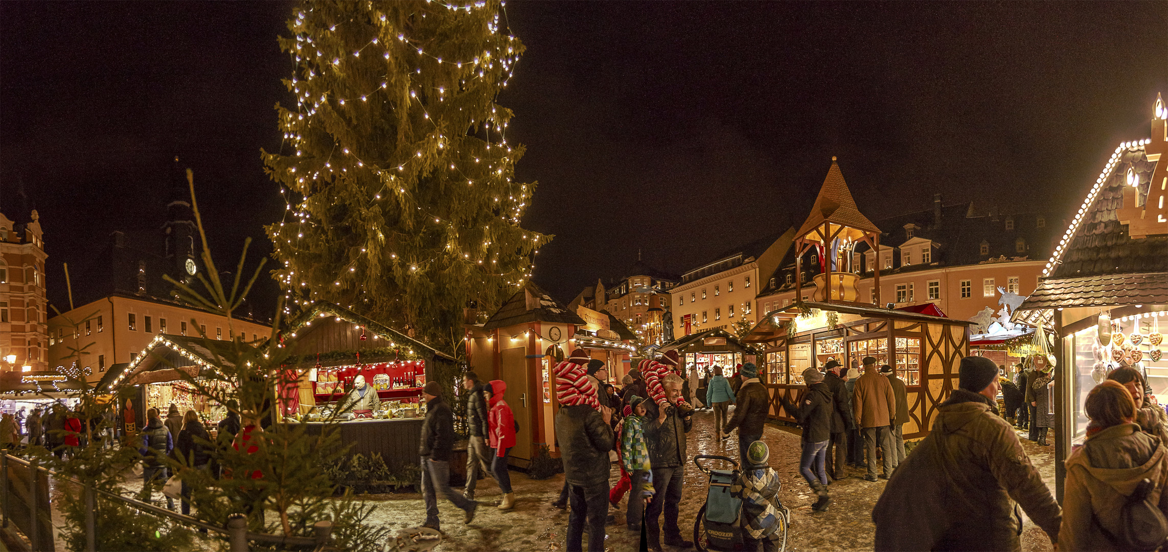 Annaberger Weihnachtsmarkt am 2. Advent 2013, das vorletzte