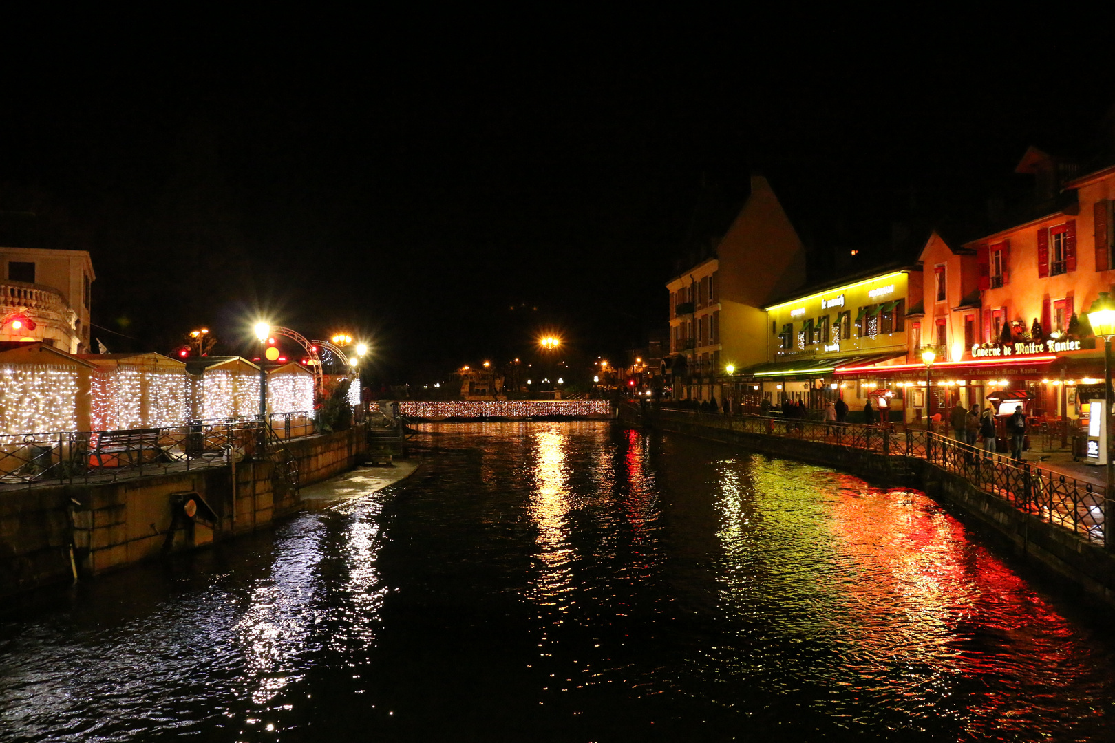 Annecy de nuit