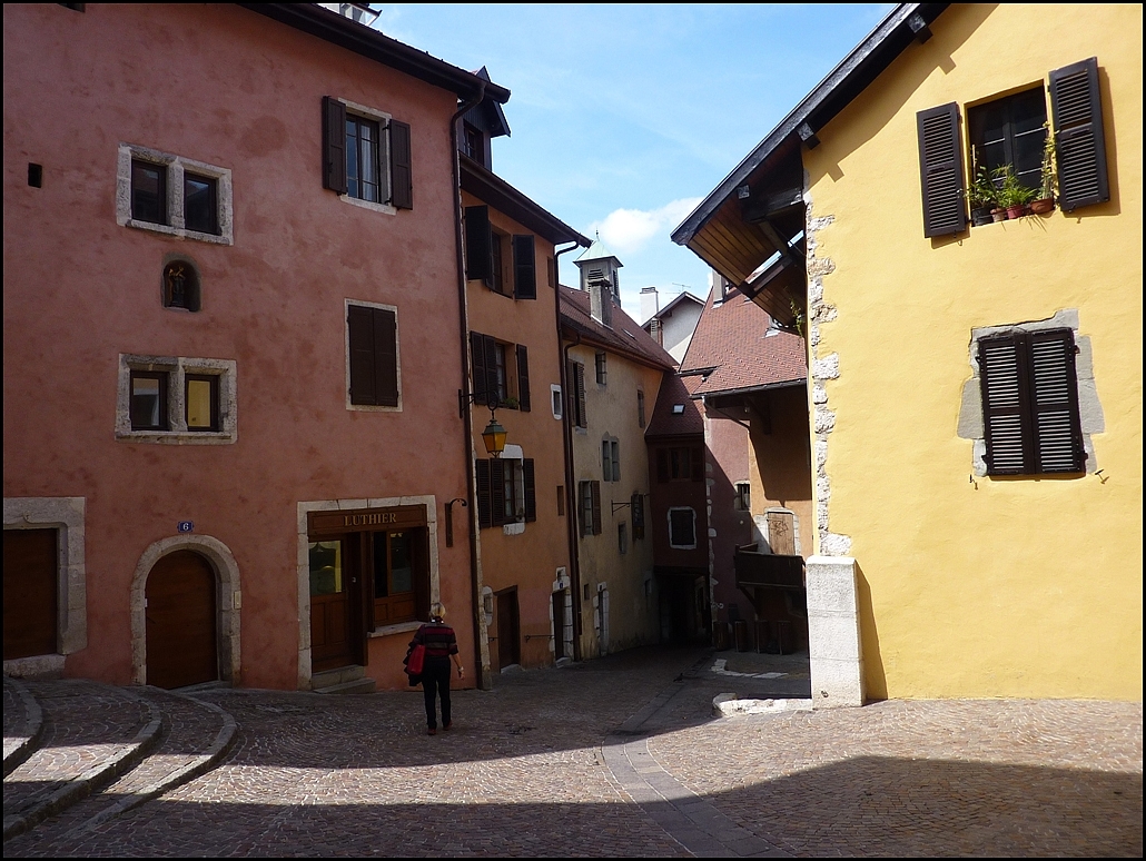 Annecy, la boutique du luthier.