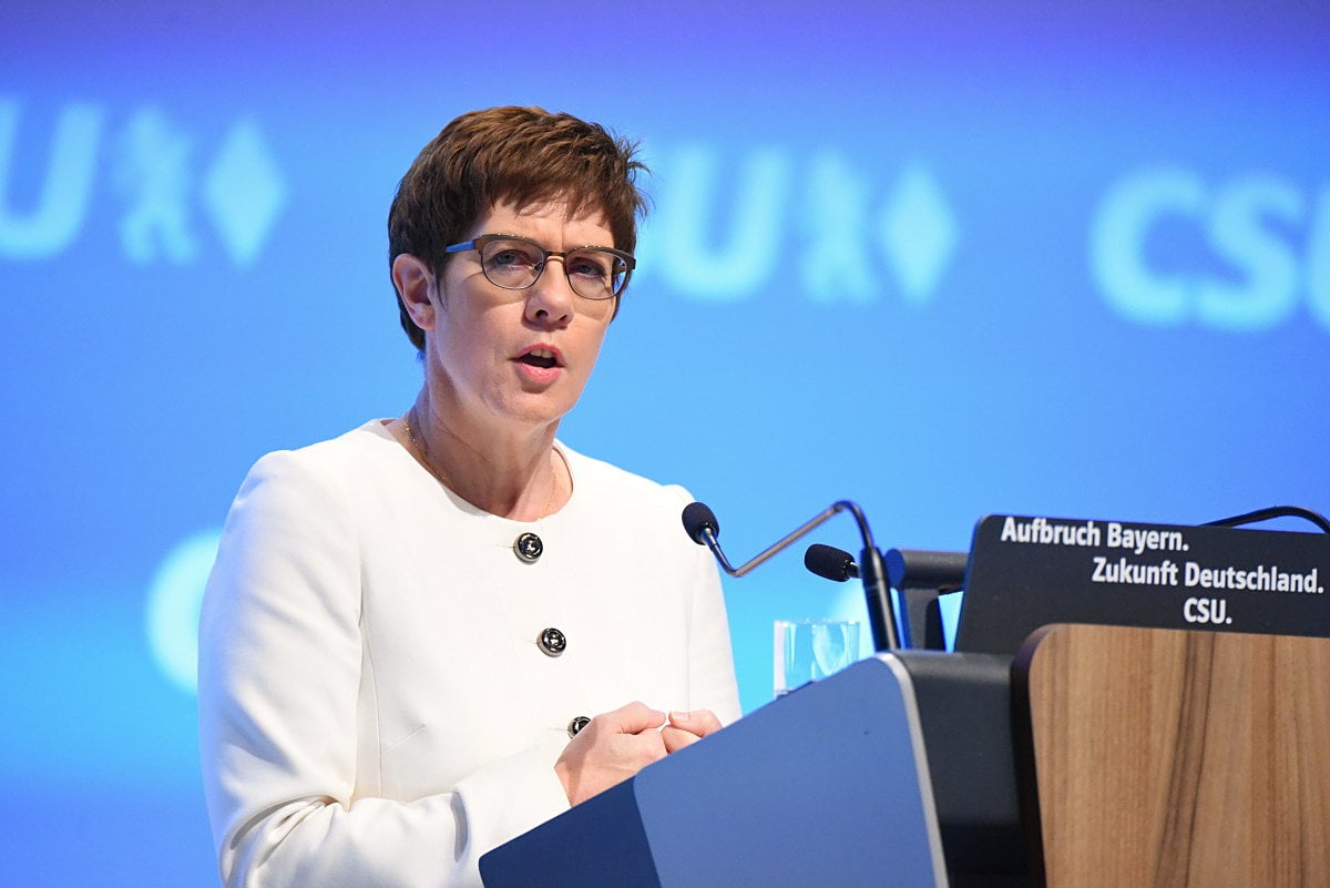 Annegret Kramp-Karrenbauer / CDU Bundesministerin der Verteidigung