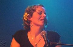 Anneke van Giersbergen