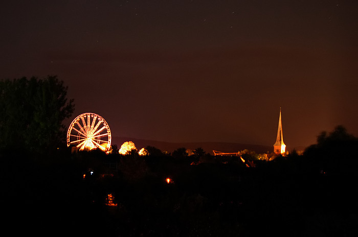 Annentag bei Nacht