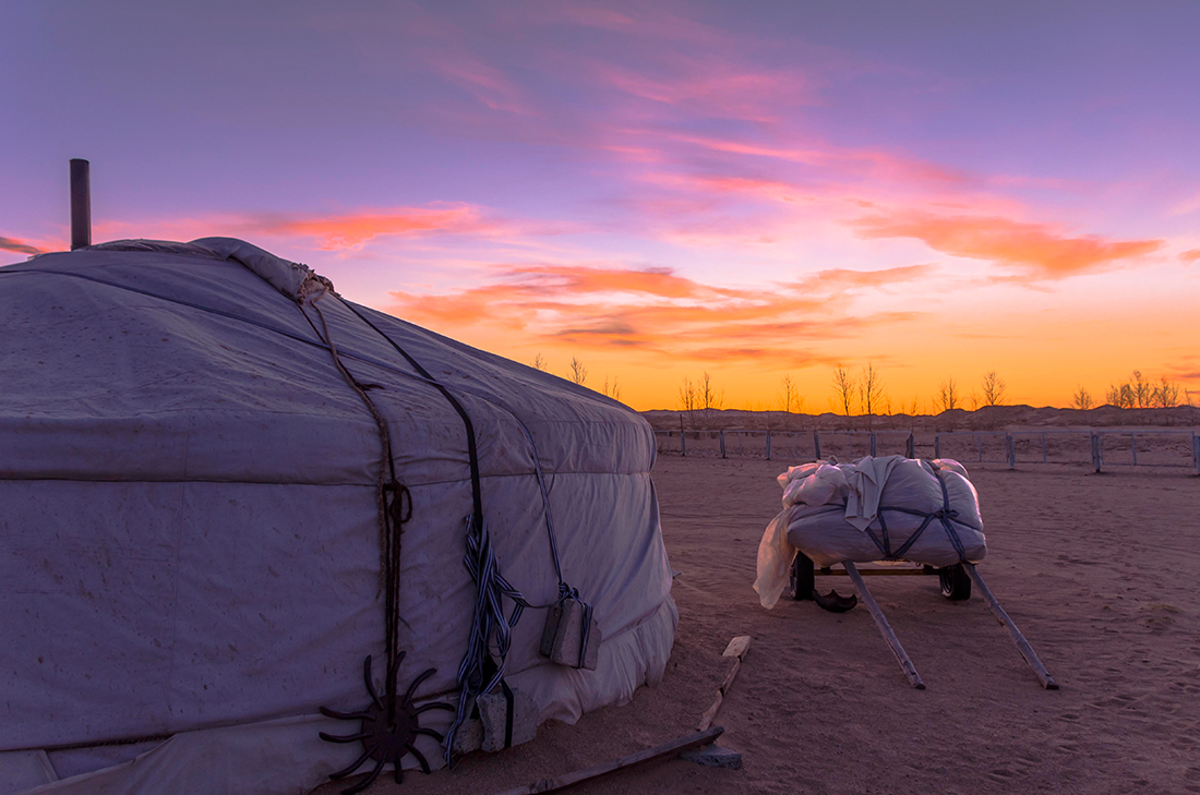 Anochece en el Gobi