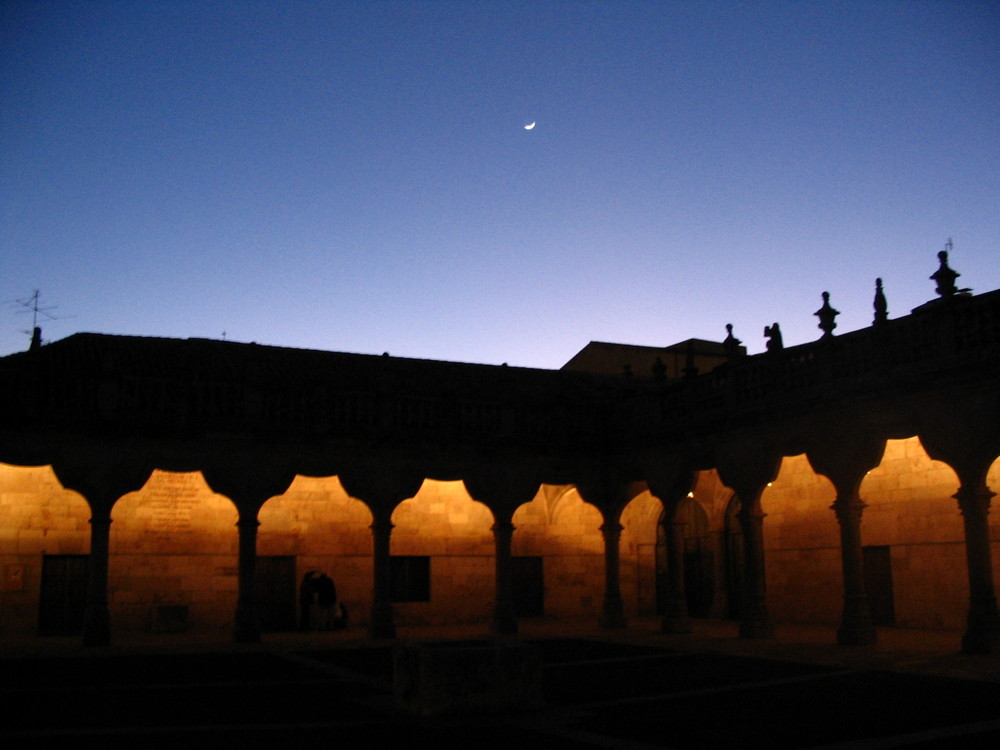 Anochece en Salamanca