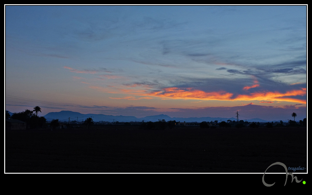 Anocheciendo