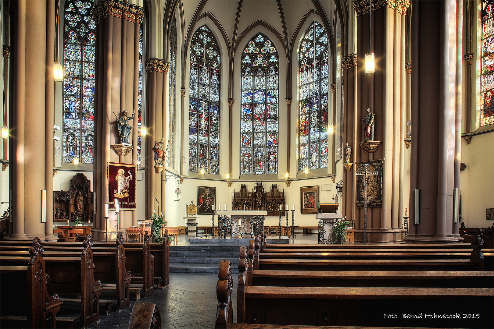 Anrath Kirche ... St. Johannes Baptist