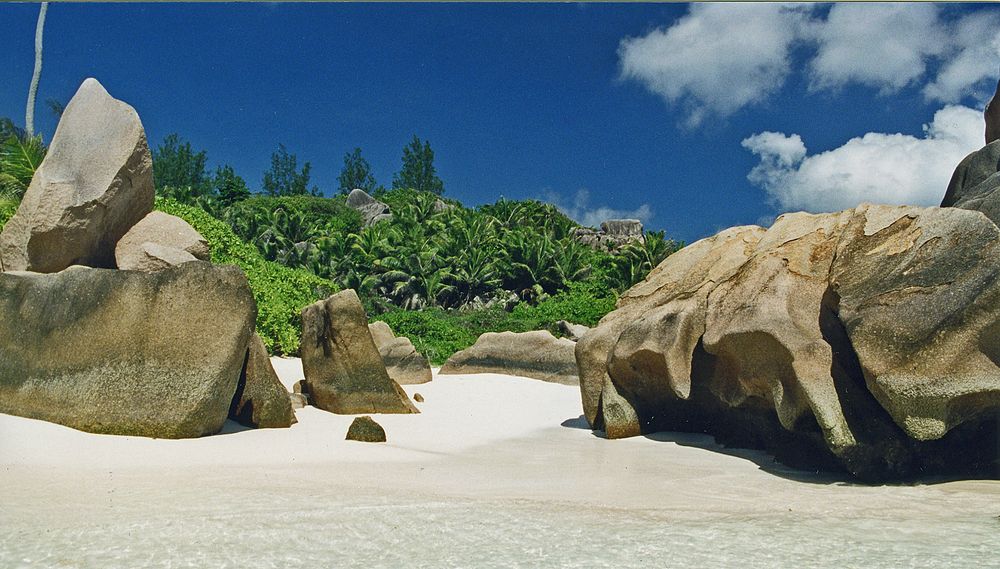 ANSE COCOS LA DIGUE