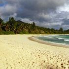 ANSE KERLAN PRASLIN