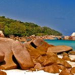 ANSE LAZIO PRASLIN