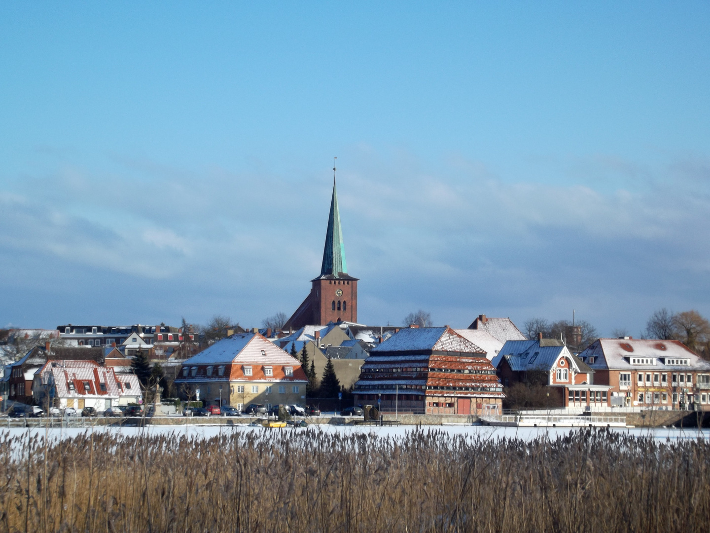 Ansicht Neustadt aus Sicht vom Binnenwasser