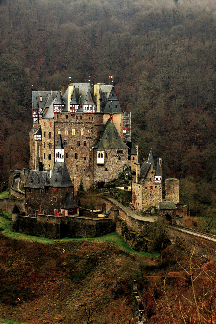 Ansicht von der schönen Burg Eltz