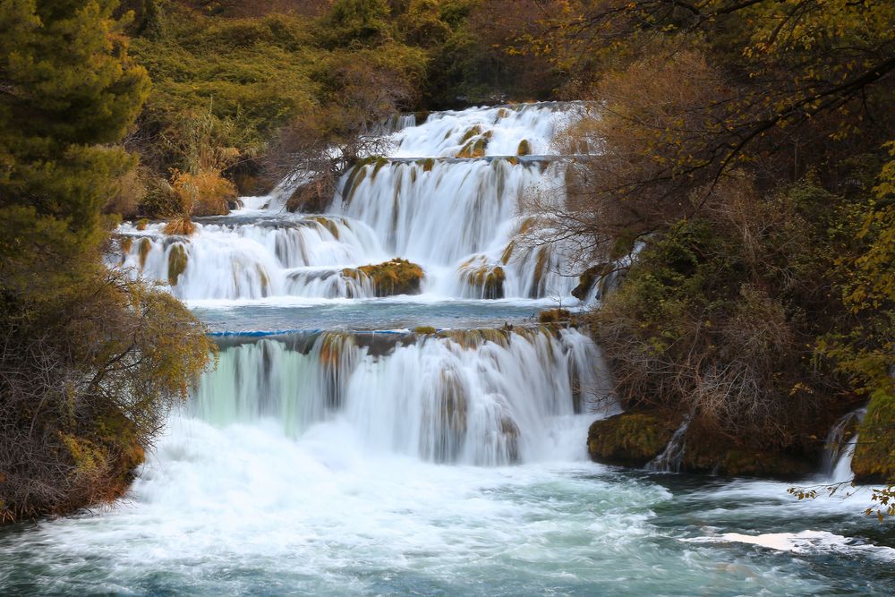 Ansichten der Krka-Wasserfälle