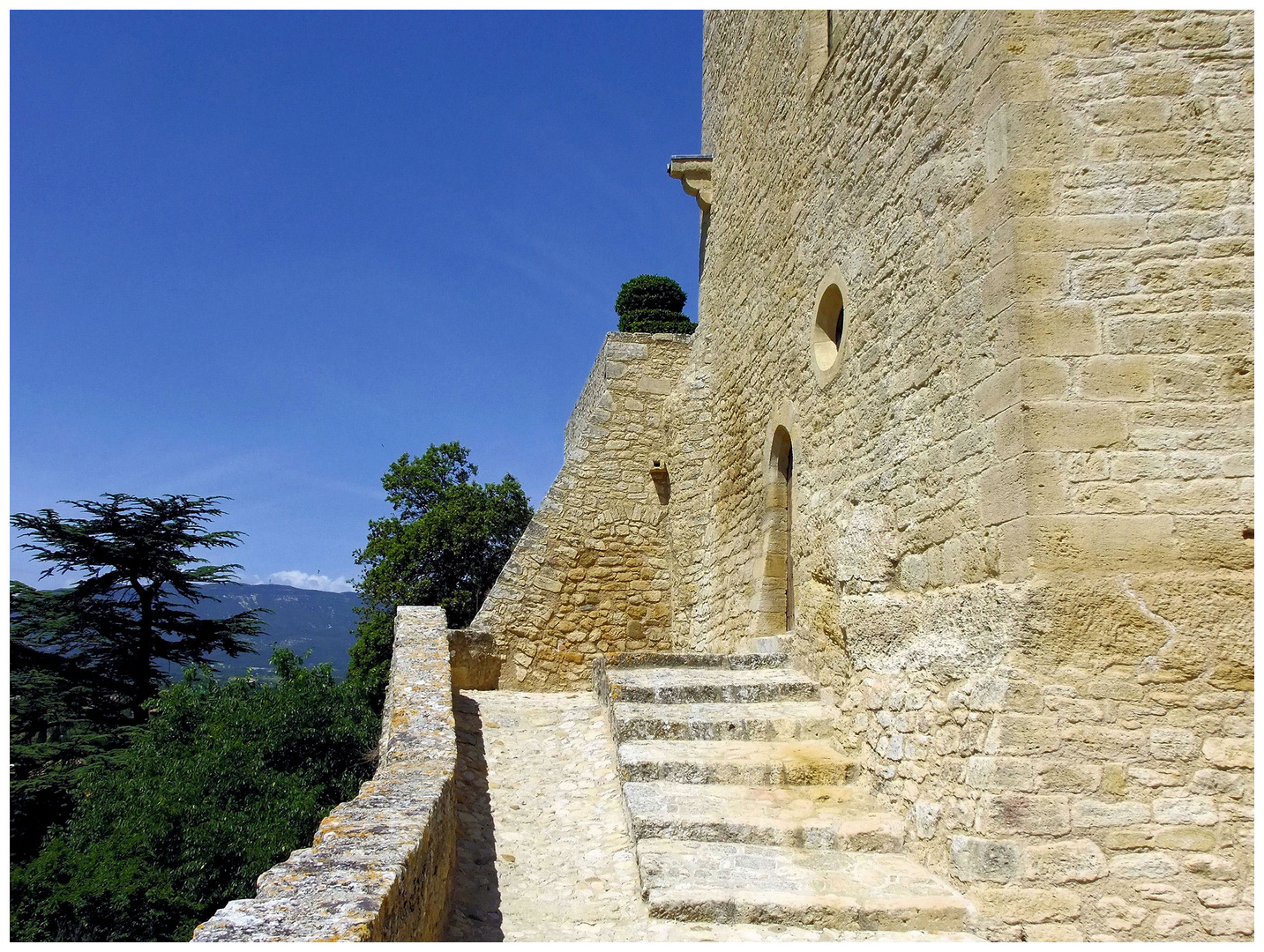 Ansouis photo et image europe, france, provencealpescôte d'azur