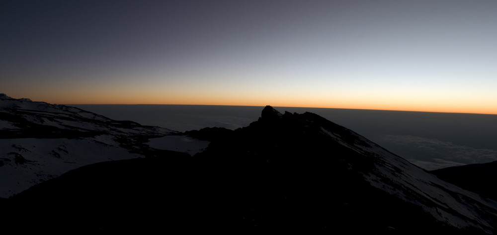 Anstehender Sonnenaufgang am Stella Point, Killimanjaro Tansania