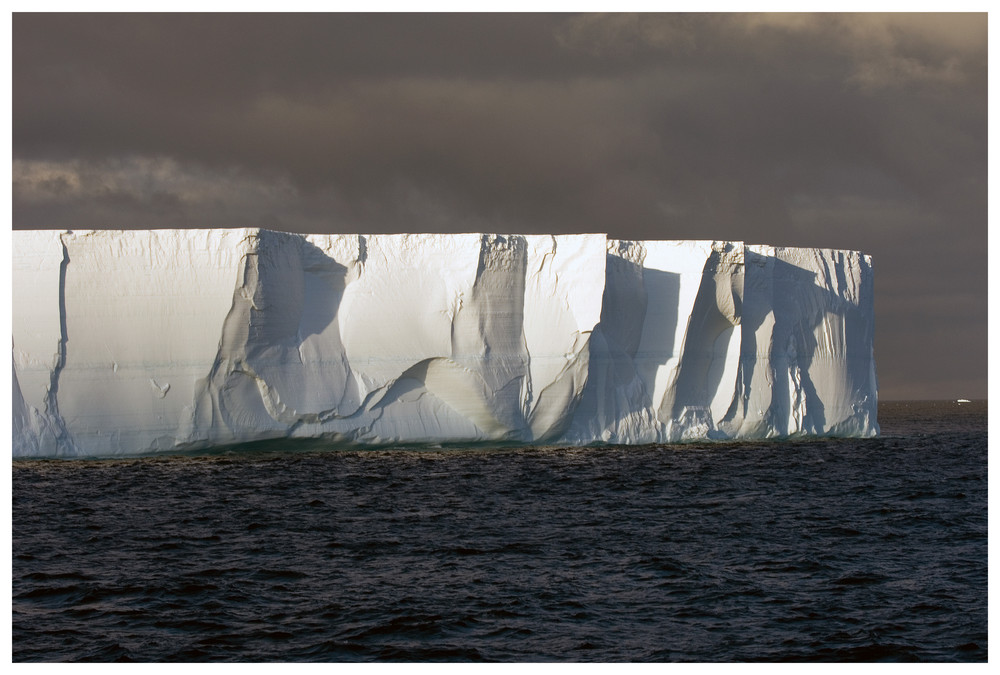 Antarctic Sound • Weddell Sea ( 63°S, 58°W )