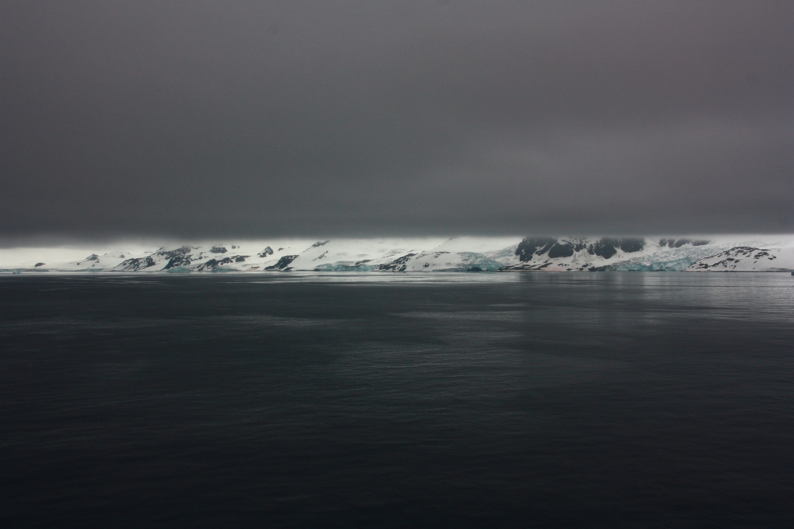 Antarctic Summer - entering a world of ice and snow