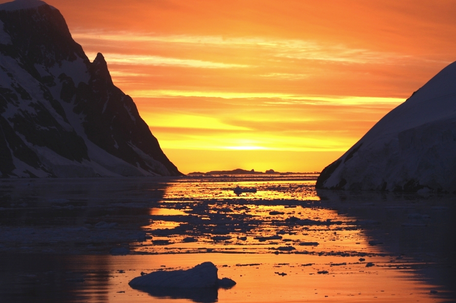 Antarctic Sunset