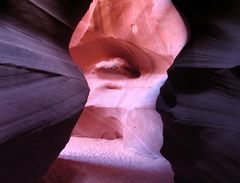 Antelope Canyon III