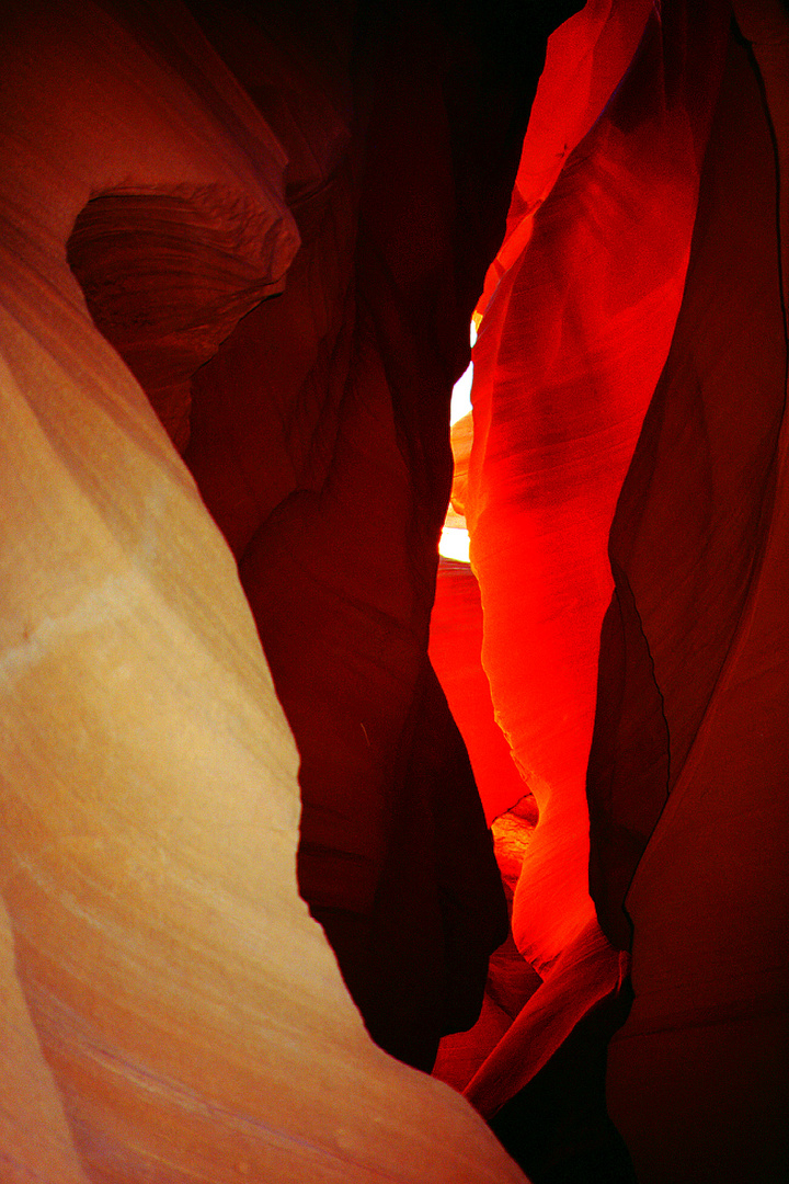  Antelope Canyon, Page, Arizona, USA