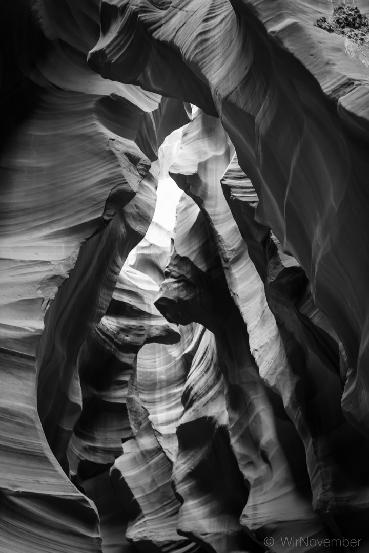 Antelope Canyon. s/w