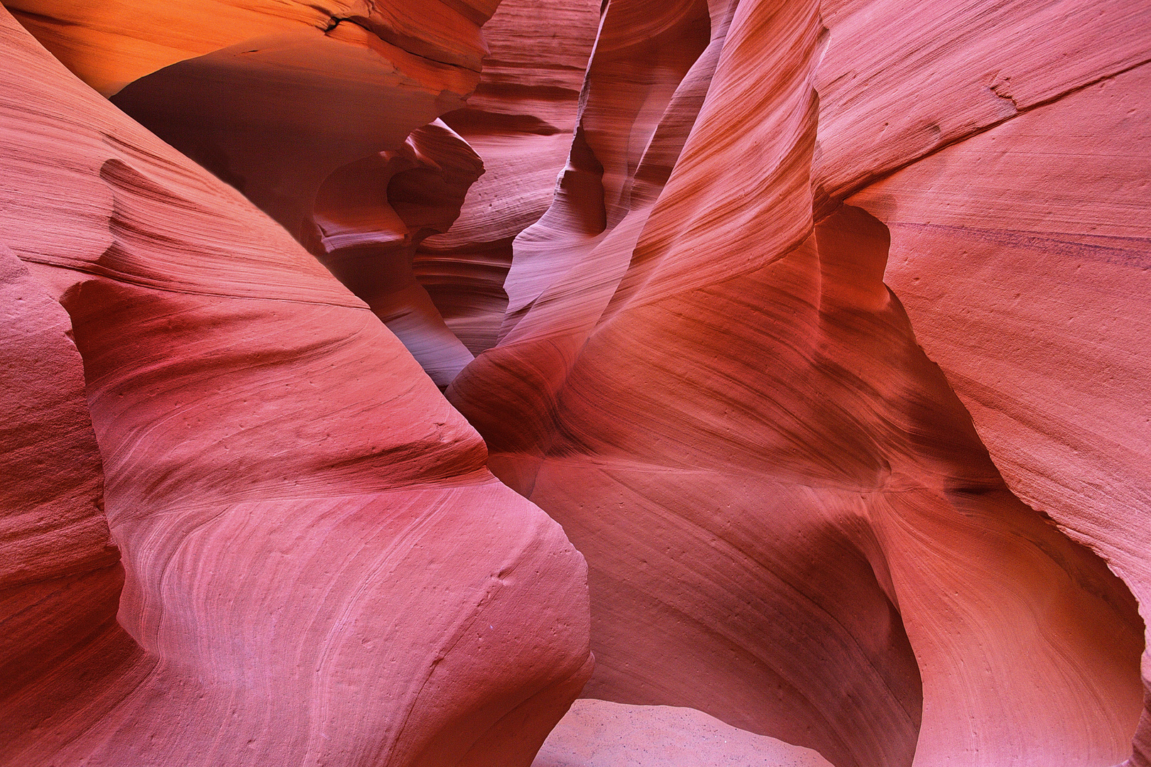 Antelope Canyon "X" 05