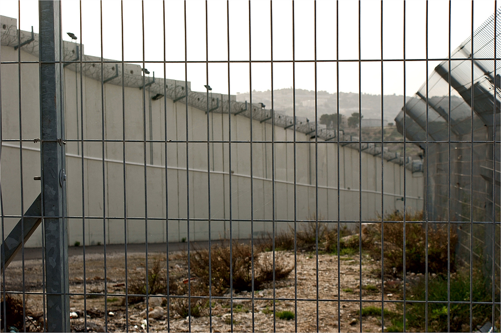 'Anti Terror Fence'...