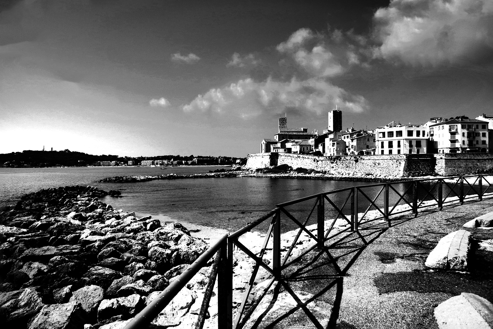 Antibes - photo retouche 