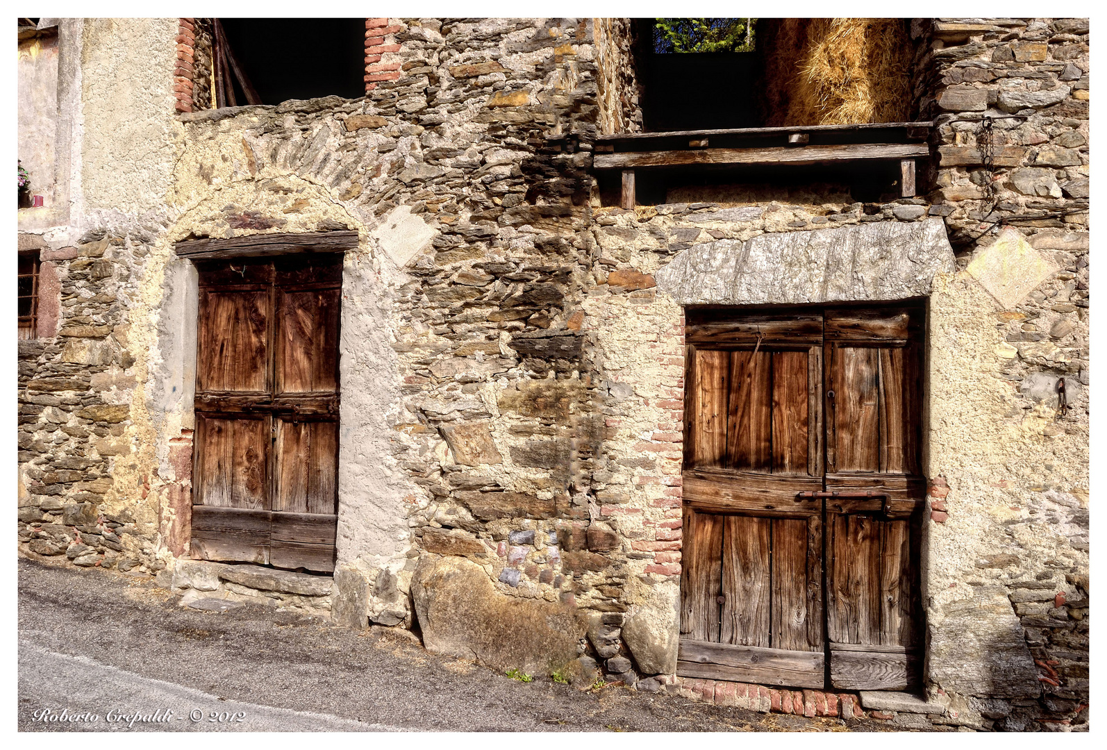 Antico casolare a Montegrino (Luino)