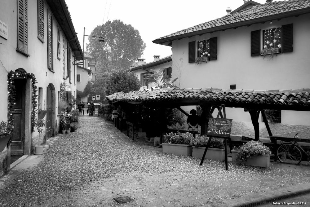 Antico lavatoio, naviglio di Milano