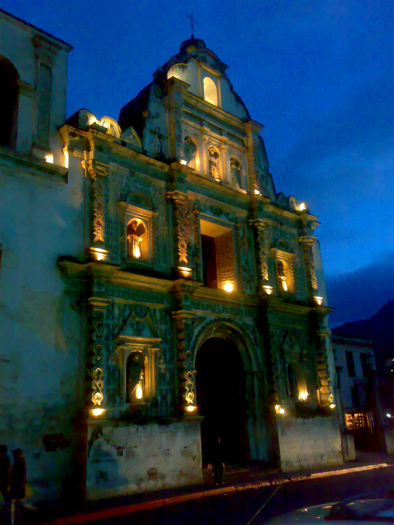 Antiguo Frontispicio del convento de los franciscanos en Quetzaltenango