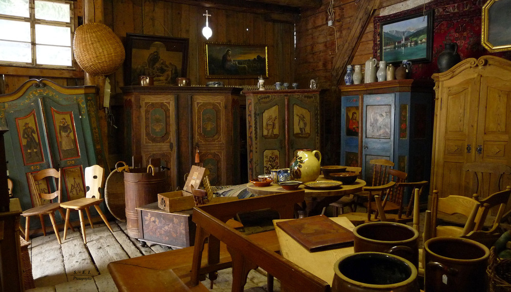 "Antik - Museum in der Scheuer der berühmten Oberen Mühle in Bad Oberdorf Oberallgäu 1"