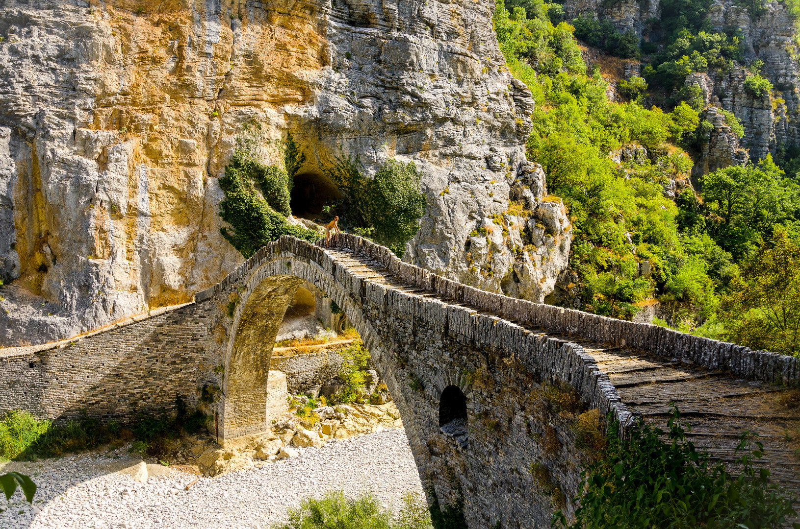 Antike Steinbrücke 