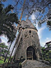 Antique moulin au Gosier